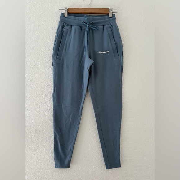 Alphalete Women's Essential Core Joggers Size  XS Denim Blue - NEW Cotton Blend - Picture 6 of 9